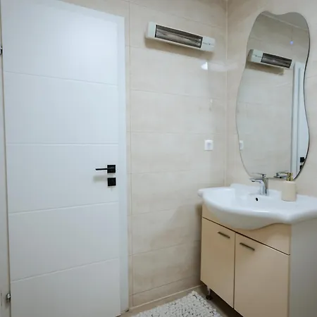 The One With Heated Pool & Jacuzzi Villa Mostar